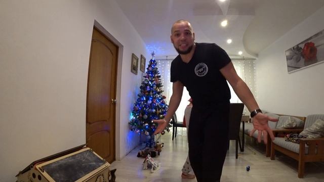 БОИТСЯ КАМЕРЫ | УБИРАЕМ ЁЛКУ | ВЫПАЛ СНЕГ | остались без зимней обуви | ВЛОГ | серия 704 Черновы ТВ смотреть онлайн