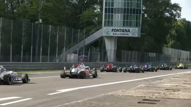 F.RENAULT 2.0 ALPS, MONZA (I) 05-06 July 2014 смотреть онлайн