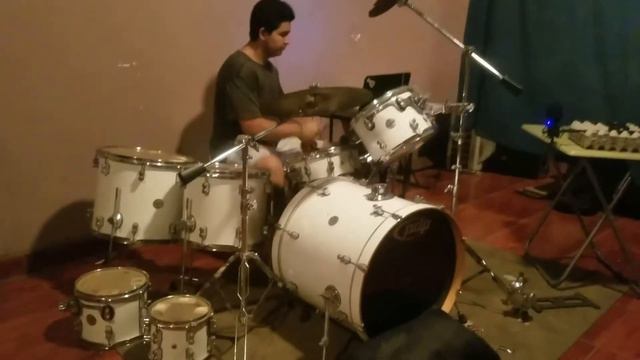 Die, Die My Darling - Metallica - Drum Cover смотреть онлайн