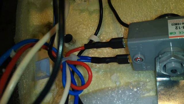 Ремонт  Водонагревателя  Electrolux EWH 80 Royal Flash