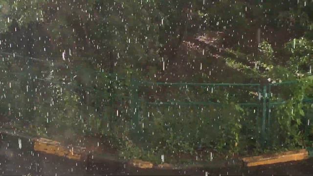 Летняя гроза в Москве 4 августа 21года смотреть онлайн