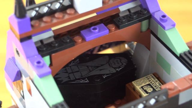 Custom Lego Haunted House (MOC) with Monster Fighters & Scooby Doo смотреть онлайн