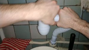 Как собрать и установить сантехнический сифон от ани пласт для раковины