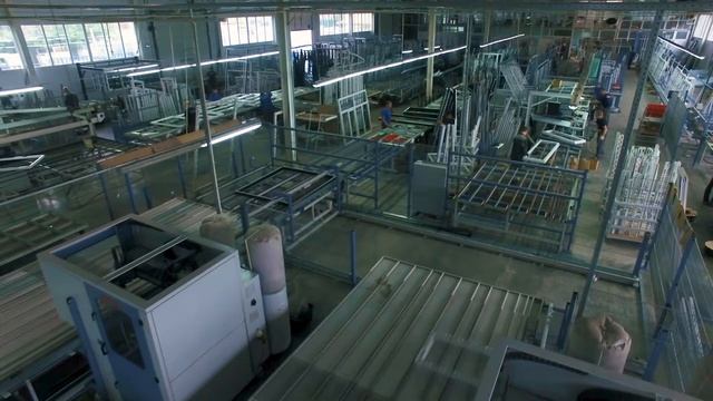 Производство "Фабрики Дышащих Окон" смотреть онлайн