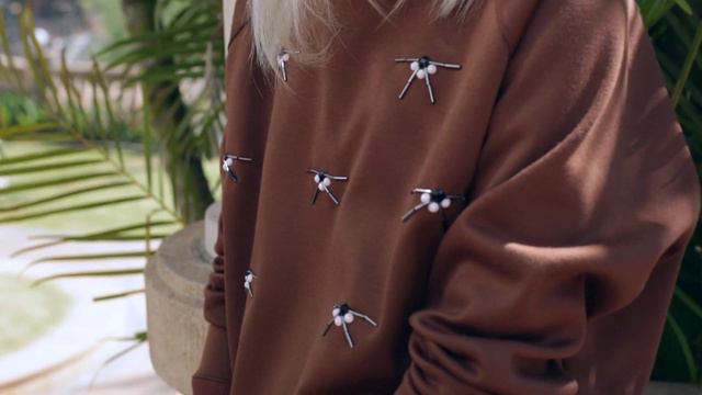 19 Questions with Rahul Khanna | Pernia's Pop-Up Shop смотреть онлайн