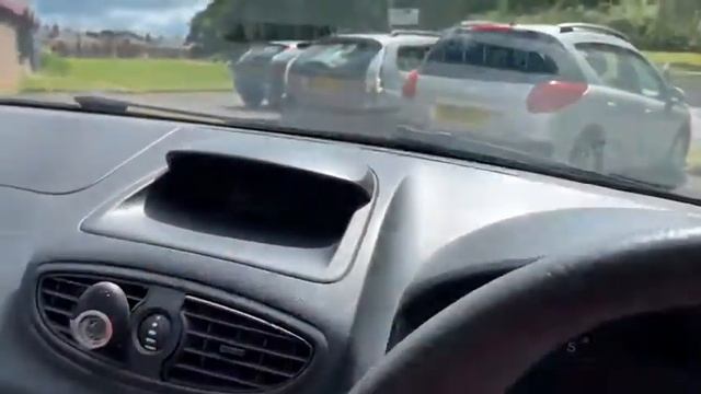 For Sale: 2009 RENAULT CLIO EXTREME 1.2 PETROL 3 DOOR HATCH