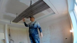 Поклейка кварцвиниловой плитки