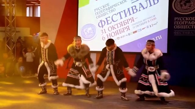 Очередной фестиваль чукчей в Москве 30 10 15 смотреть онлайн
