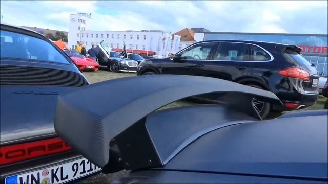 Porsche Cayman S (987) - Cars & Coffee 2015 - Motorworld Stuttgart смотреть онлайн