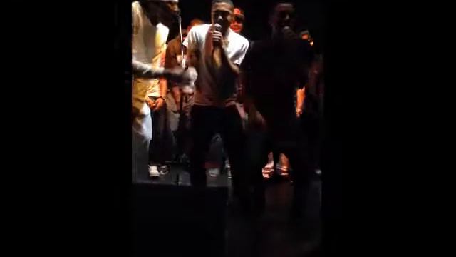 Yung Jungle Live at Alizee April 20 2014 Performing Gettin Money featuring Jizzle Coke LME Showca смотреть онлайн