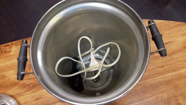 Самовар-электрический-барахолка-распродажа-луганск-магазин-барахолки-третий-километр-Ленина-130 смотреть онлайн