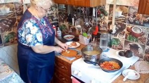 Запеканка из пшенной каши,суп картофельный с овощами, винегрет.Вот такое субботнее меню.