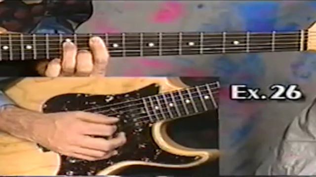 Best Funk Guitar tuto with Ross Bolton: ex26,27 смотреть онлайн