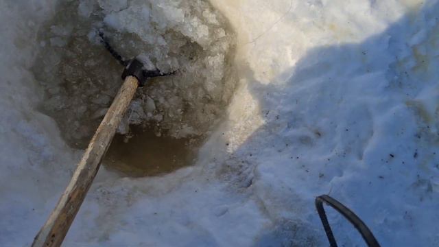 ЗАЛЕТНЫЕ ЩУКИ! Рыбалка на хапугу хлопок. смотреть онлайн