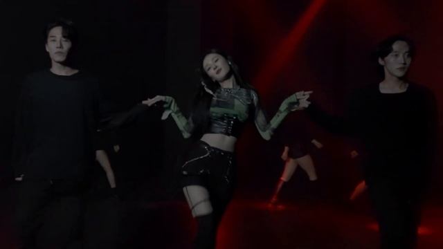 LANA - '222' DANCE PERFORMANCE VIDEO смотреть онлайн