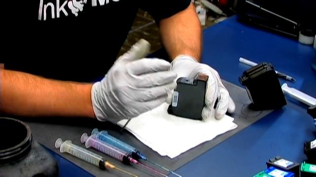 HP Printer Cartridges : How to Refill Ink Cartridges in the HP 970CXI Printer смотреть онлайн