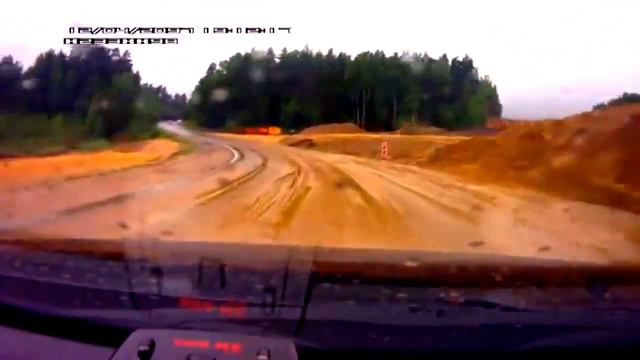 занесло на мокрой дороге смотреть онлайн