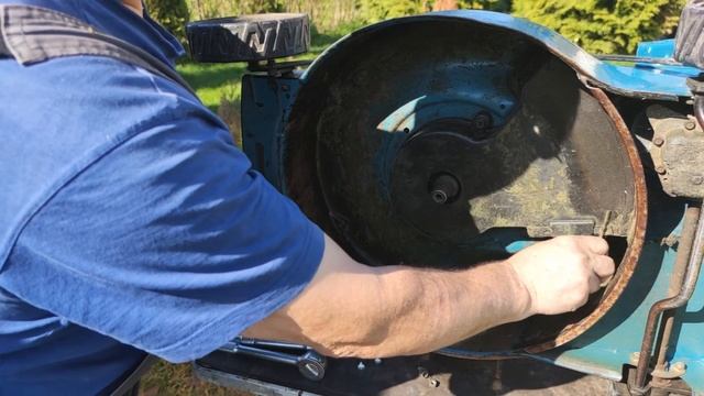 Самоходная газонокосилка Makita PLM4622. смотреть онлайн