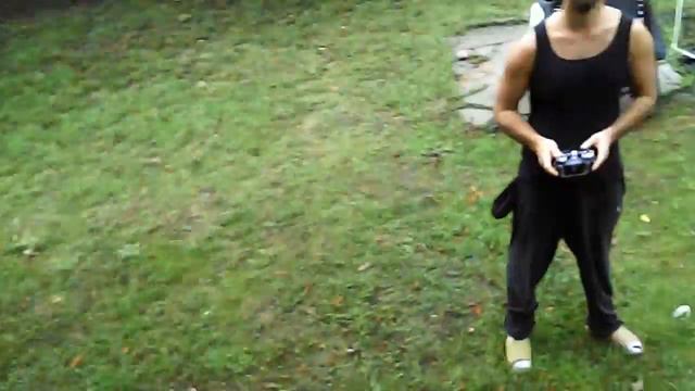 first flight with my new $30 Syma X5SC 1 Drone смотреть онлайн