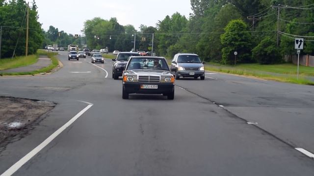 Regular Car Reviews: 1986 Mercedes-Benz 190E