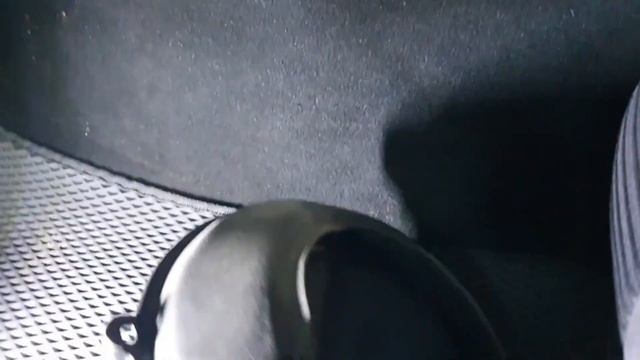 Замена штатных динамиков в Mazda RX-8 на DL Audio Raven 200 смотреть онлайн