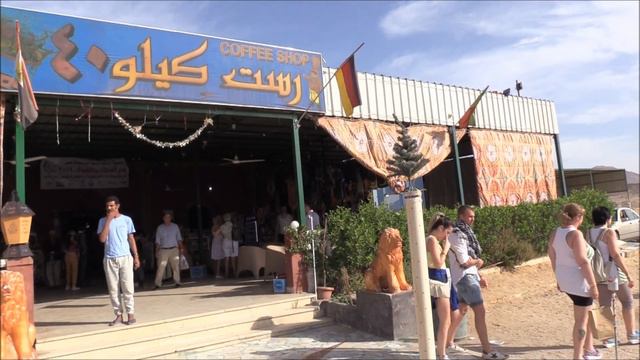 Busfahrt Safaga - Qena 2019 ( Ägypten ) смотреть онлайн