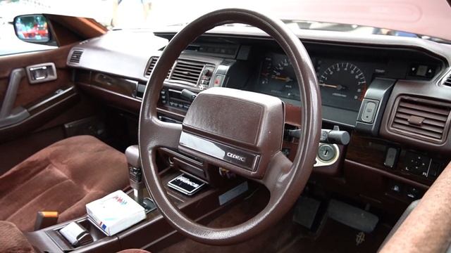 NISSAN CEDRIC Brougham 日産 Y31 セドリック ブロアム 2.0L