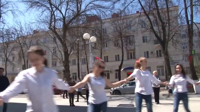 Болгарский народный танец «Хоро» смотреть онлайн