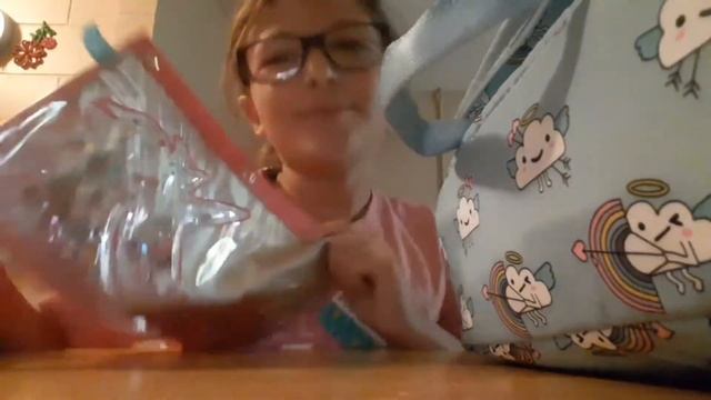 What is in my backpack 2019 смотреть онлайн