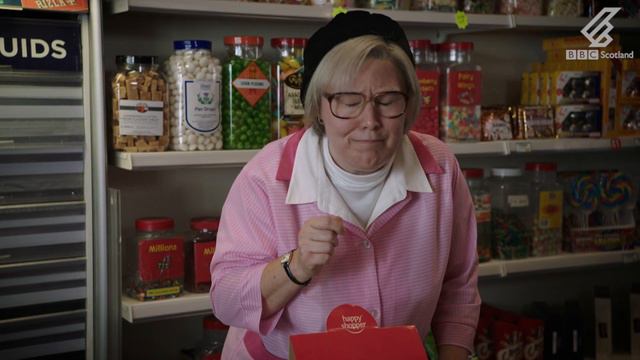 Jack and Victor try out the bootleg hooch | Still Game series 7 смотреть онлайн