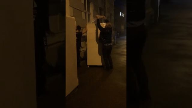 Как правильно перевезти сейф