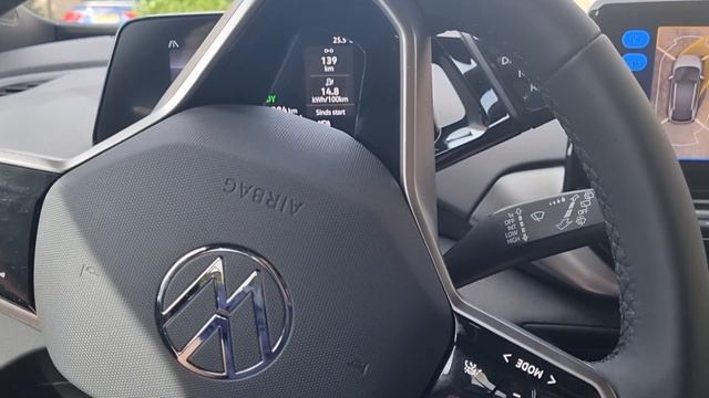 How To: Use Park Assist Plus with Memory on the Volkswagen ID models with software 3.1 смотреть онлайн