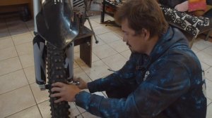 Двухминутный четверг. Как правильно установить переднее колесо?