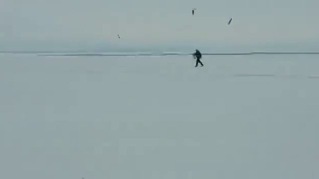 Лед пошел на реке смотреть онлайн