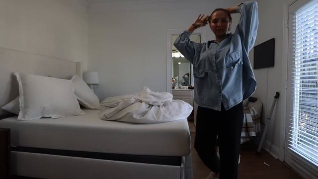 VLOG: deep cleaning & organizing, prepping for guests, putting the tree up & mall trip смотреть онлайн