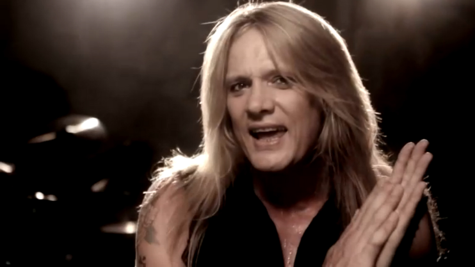 Sebastian Bach - Tunnelvision смотреть онлайн