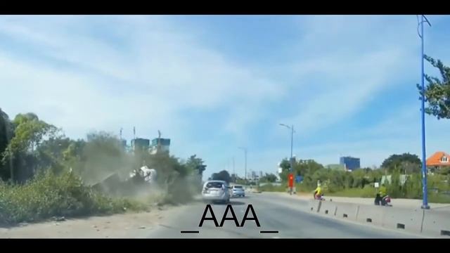 Бетономешалка улетела в кувет смотреть онлайн