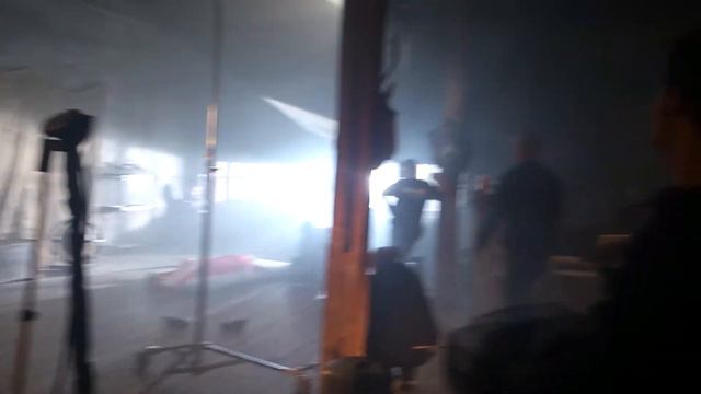 Съемка клипа "Без меня", отрабатываю падение смотреть онлайн