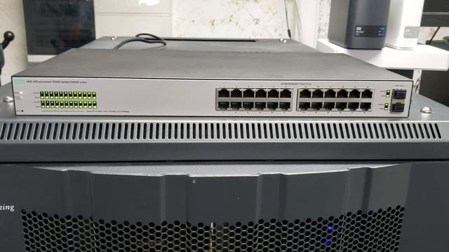 Falla Switch HP 1920S 24G смотреть онлайн