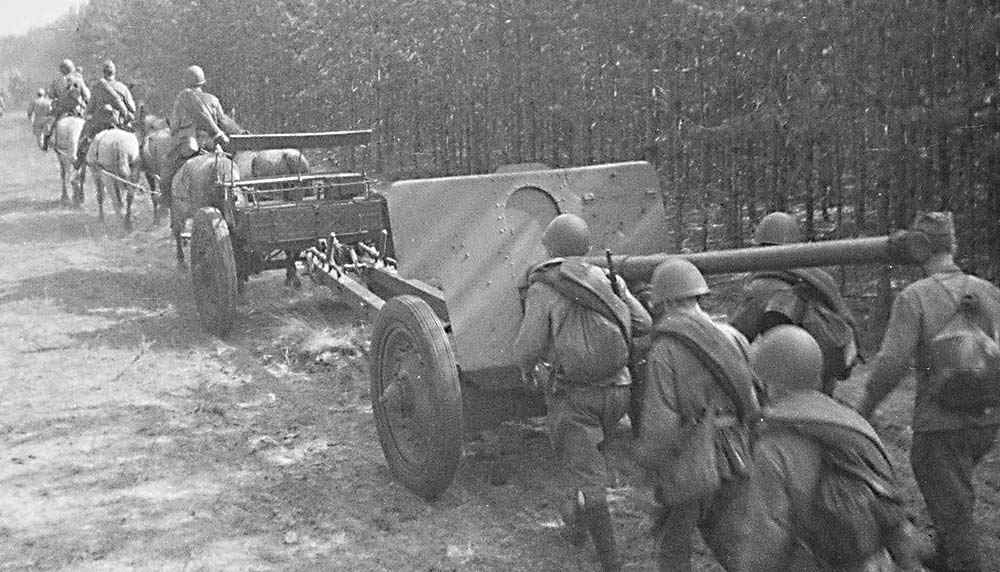 Подарок для Вермахта.
Пушка Ф-22. смотреть онлайн