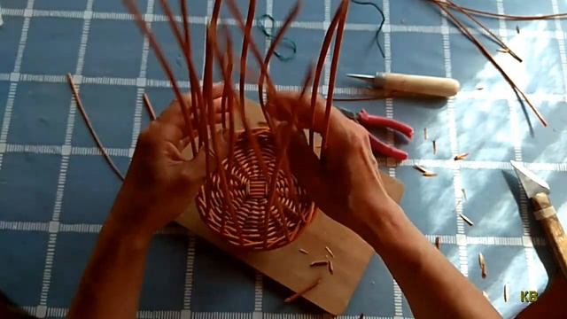 Плетение. Урок 5. Плетение стенок смотреть онлайн