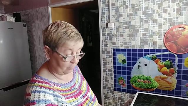 А вместо пирожков вкуснейшая ПИЦЦА. смотреть онлайн