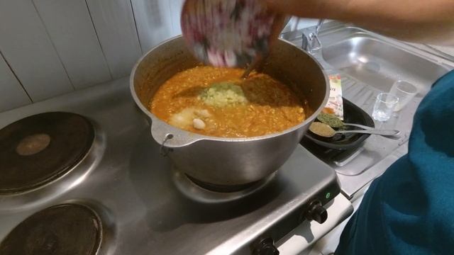 Самая вкусная аджика из кабачков с хреном на зиму. смотреть онлайн