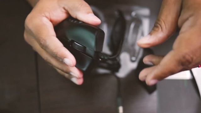 Razer Naga Trinity gaming mouse | Unboxing + review смотреть онлайн