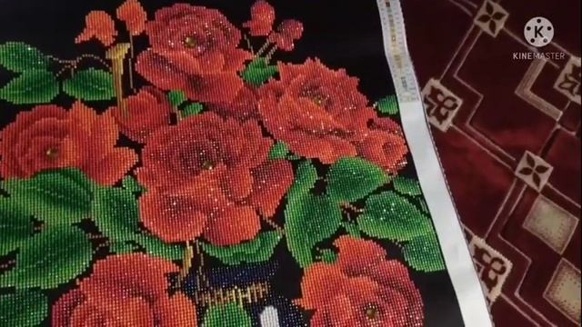Алмазная мозайка готовая работа "Розы в вазе"??? Diamond mosaic finished work "Roses in a vase" смотреть онлайн