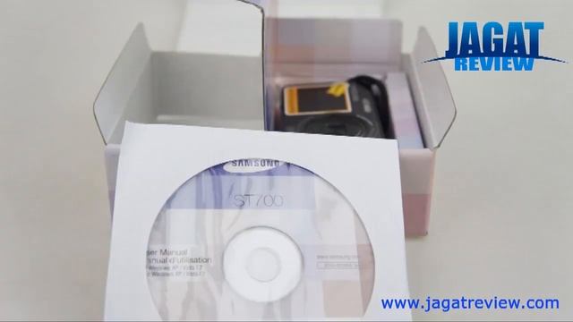 Samsung ST700 - Unboxing смотреть онлайн