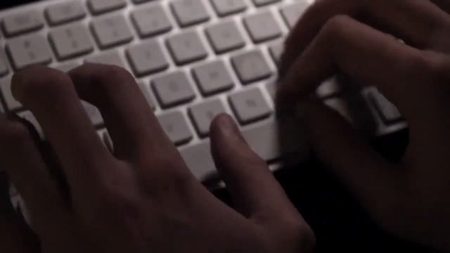 How closely do you monitor your internet usage? Here's how you can keep your online life safe смотреть онлайн