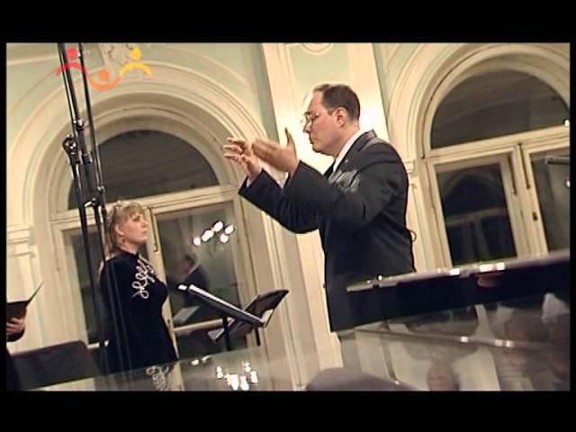Традиции и современность. Идеальный хор. Часть 1 смотреть онлайн