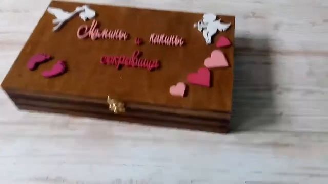 Мамина сокровищница из дерева с отсеками смотреть онлайн