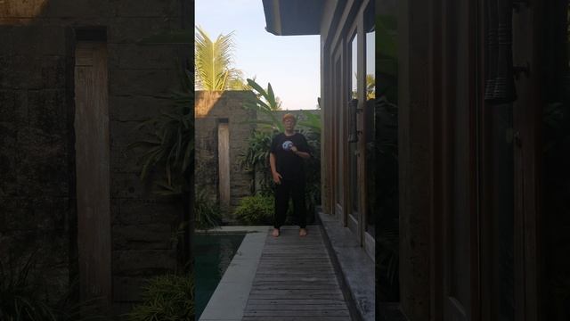 Упражнние для шеи. 1 движение-3 точки приложения-3 разных упражнения смотреть онлайн